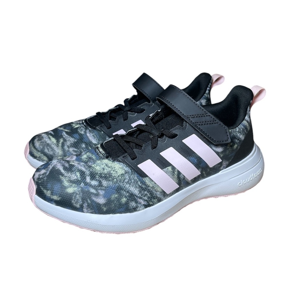 Adidas fortarun 2.0 Cloudfoam sneakers youth size 5